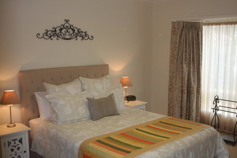 C And C Tanunda - Accommodation Rockhampton 0