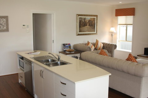 C And C Tanunda - Accommodation Rockhampton 12