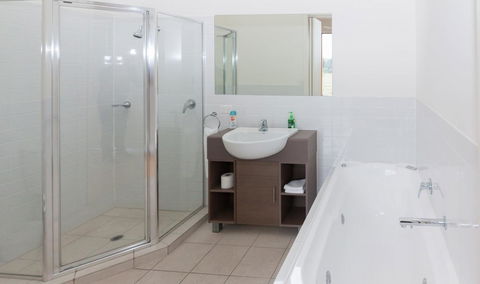 South Shores Yellowfin Villa 96 - South Shores Normanville - Accommodation Rockhampton 11