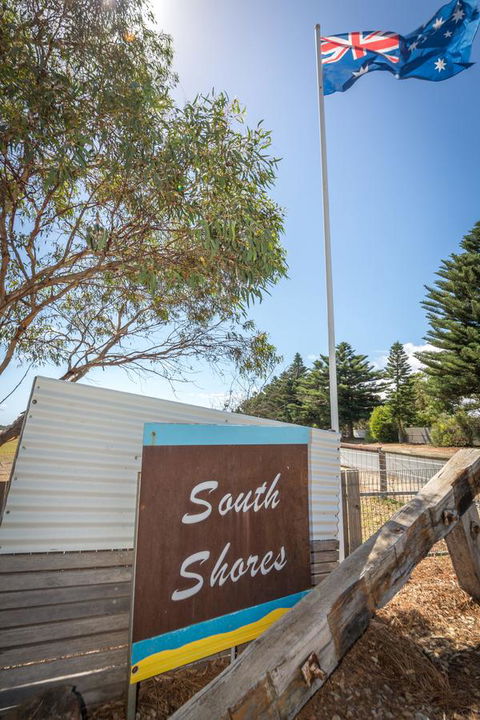 South Shores Yellowfin Villa 96 - South Shores Normanville - Accommodation Rockhampton 2