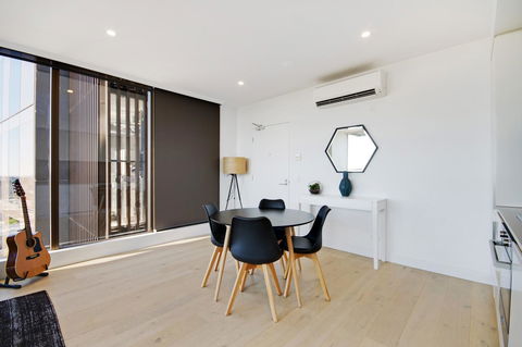 Swainson At Vue - Accommodation Rockhampton 12