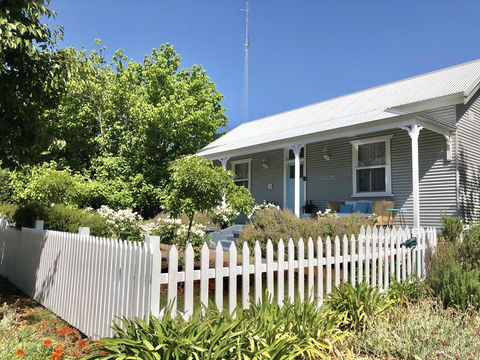 Jack\'s House B&B Clare - Accommodation Rockhampton 2