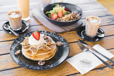 The Lodge By Manna - Accommodation Rockhampton 20