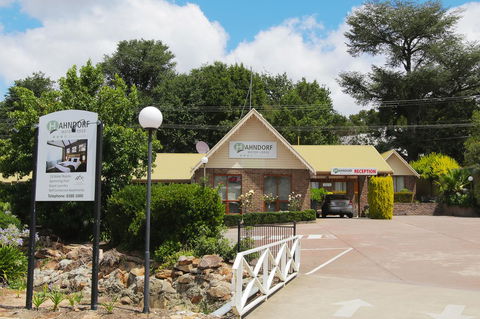 The Lodge By Manna - Accommodation Rockhampton 0