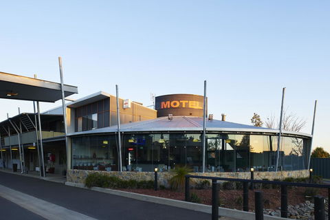 Station Motel - Accommodation Rockhampton 2