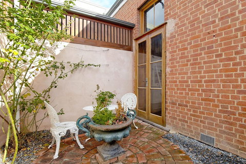 Druids Hall - Accommodation Rockhampton 11