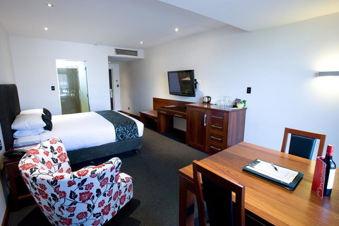 The Commodore - Accommodation Rockhampton 35