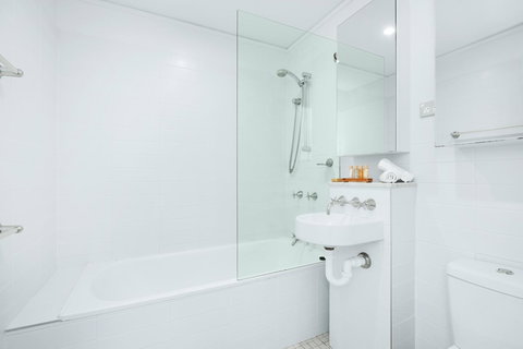 One Mile Retreat - Accommodation Rockhampton 11