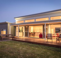 Middle River Beach House - East Wing - Accommodation Rockhampton