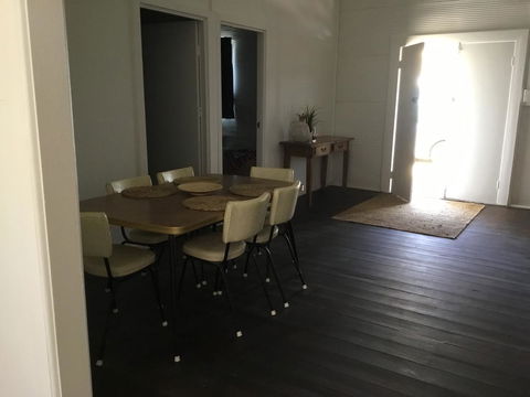 35 Trevena Road - Accommodation Rockhampton 12