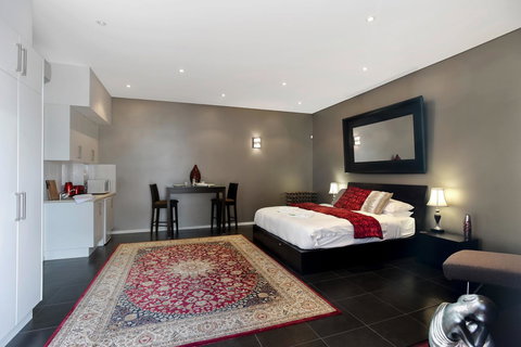 Esplanade Escape - Accommodation Rockhampton 33