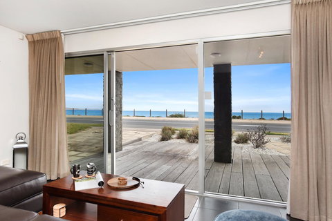 Esplanade Escape - Accommodation Rockhampton 29