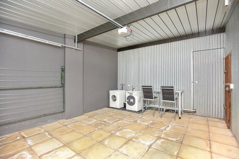 Esplanade Escape - Accommodation Rockhampton 37