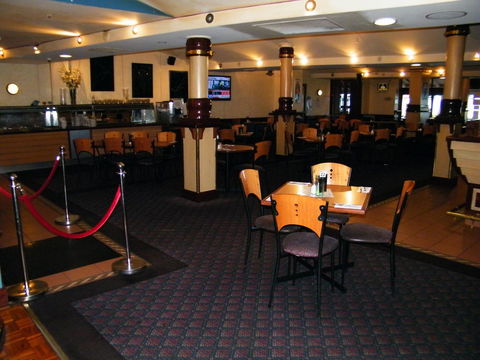 Grand Tasman Hotel - Accommodation Rockhampton 2