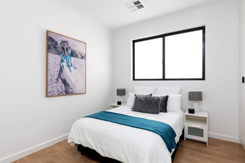 Brand New Affordable Luxury 3 Bedroom 3 Bathrooms House Close To Adelaide City, Chinatown, Beach, Adelaide Airport - Accommodation Rockhampton 11
