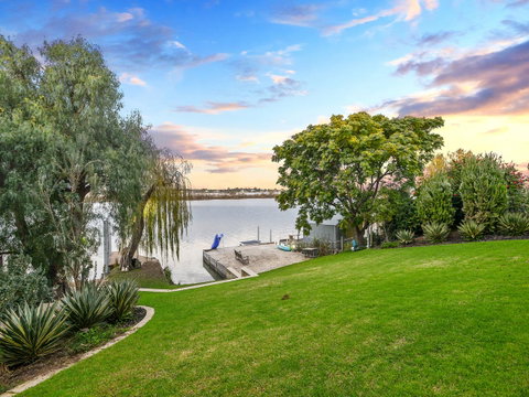 Muse On The Murray - Accommodation Rockhampton 11