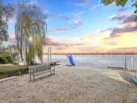 Muse On The Murray - Accommodation Rockhampton 5