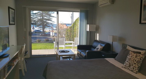 2 Austinmer Studio - Accommodation Rockhampton 0