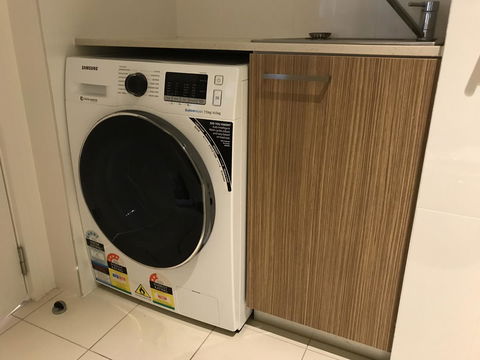 Ther-Rich 2Brm CBD Apartment - Accommodation Rockhampton 37