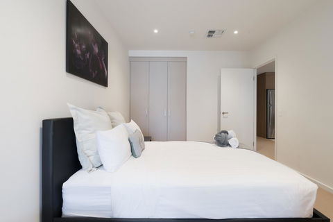 Ther-Rich 2Brm CBD Apartment - Accommodation Rockhampton 0