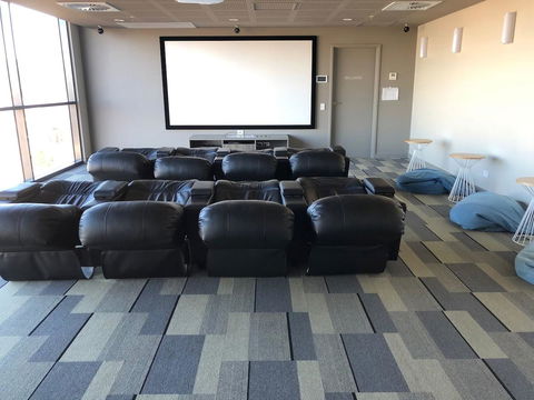 CENTRAL ESCAPE 2 BEDROOM @ ADELAIDE CBD - Accommodation Rockhampton 19