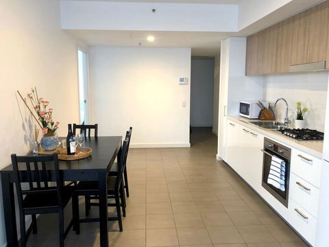 CENTRAL ESCAPE 2 BEDROOM @ ADELAIDE CBD - Accommodation Rockhampton 6
