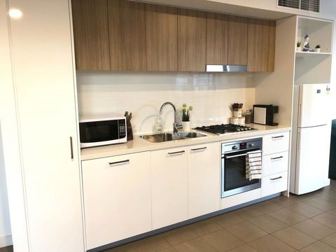 CENTRAL ESCAPE 2 BEDROOM @ ADELAIDE CBD - Accommodation Rockhampton 7
