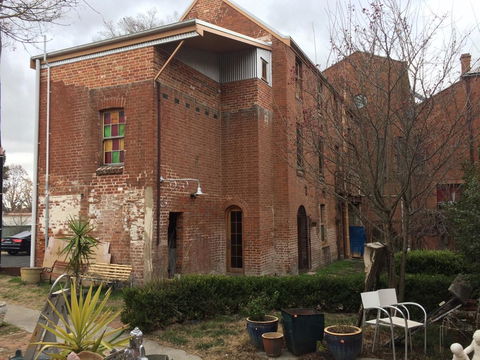 Original Hat Factory - Accommodation Rockhampton 5