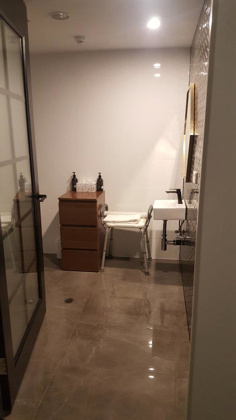 Ellen Hotel - Accommodation Rockhampton 2