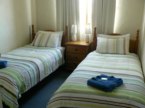 South Esplanade Apartment - Accommodation Rockhampton 0