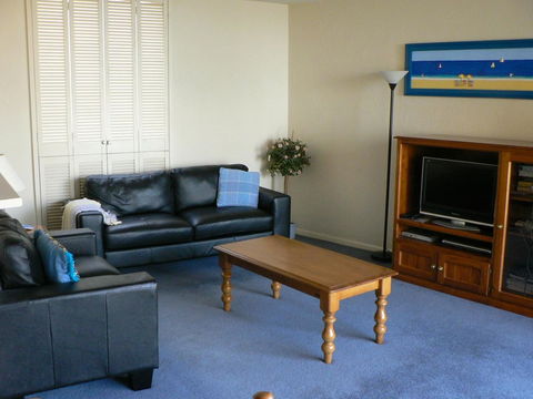 South Esplanade Apartment - Accommodation Rockhampton 3