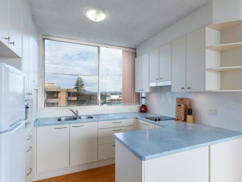 Ebbtide 25 - Accommodation Rockhampton 8