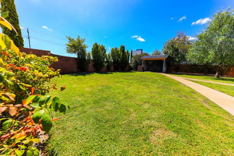 Country Roads Motor Inn Naracoorte - Accommodation Rockhampton 43