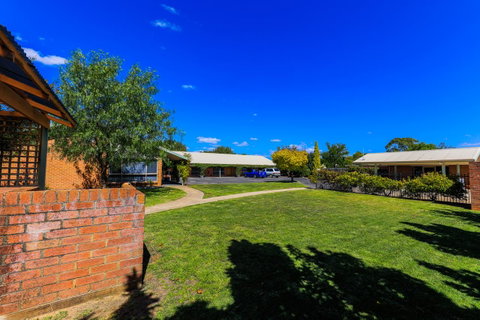Country Roads Motor Inn Naracoorte - Accommodation Rockhampton 42