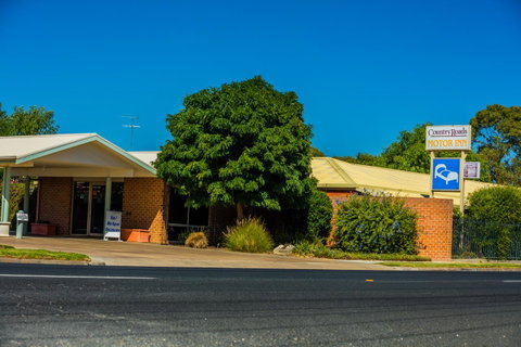 Country Roads Motor Inn Naracoorte - Accommodation Rockhampton 8