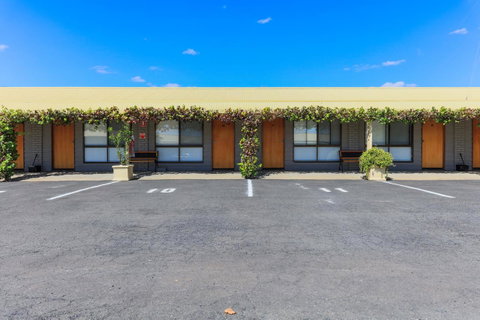 Country Roads Motor Inn Naracoorte - Accommodation Rockhampton 29