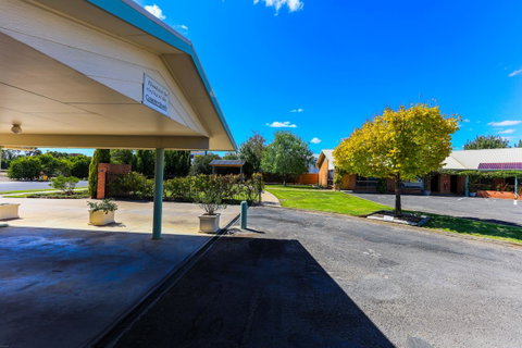 Country Roads Motor Inn Naracoorte - Accommodation Rockhampton 38