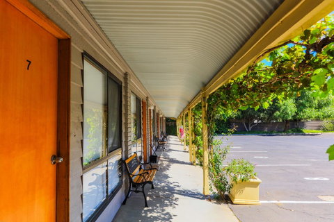 Country Roads Motor Inn Naracoorte - Accommodation Rockhampton 27