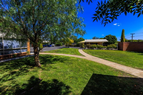 Country Roads Motor Inn Naracoorte - Accommodation Rockhampton 39