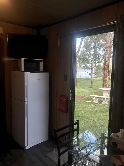 Murray Bridge Riverview Cabin - Accommodation Rockhampton 3