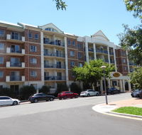 ADELAIDE CENTRAL APARTMENT - 3BR 2BATH  CARPARK - Accommodation Rockhampton