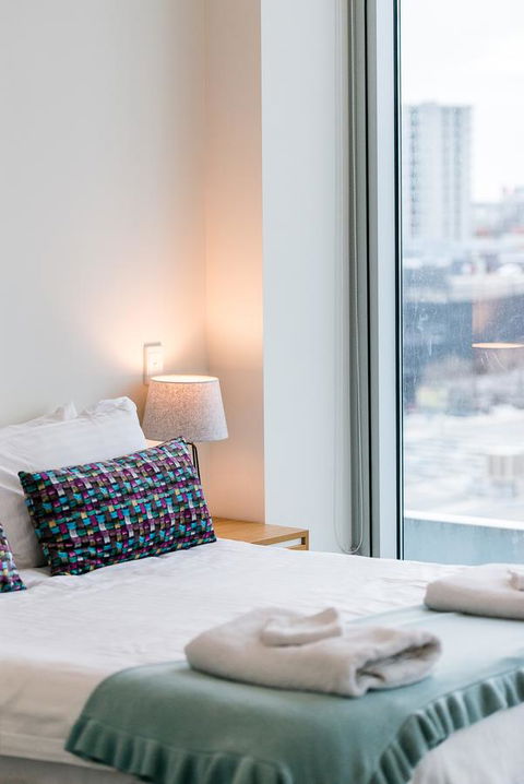 Stylish And Comfortable, Views Over Gouger St! - Accommodation Rockhampton 10