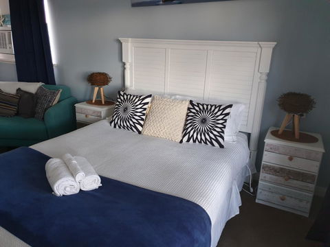 Court House - Studio - Accommodation Rockhampton 5