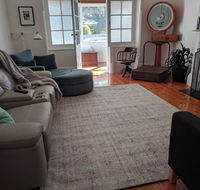 Glenelg 3 Bedroom Apartment - Accommodation Rockhampton