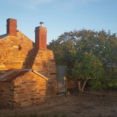 Pennys Road - Accommodation Rockhampton 14