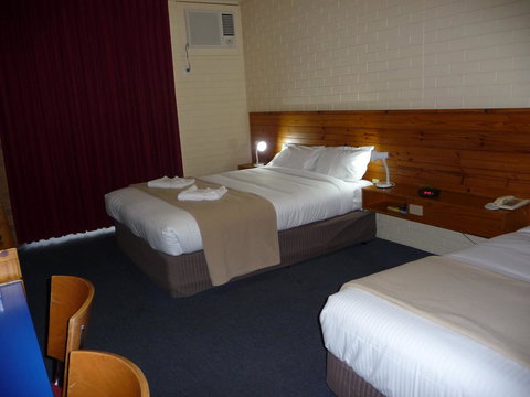 The Wine Vine Hotel - Accommodation Rockhampton 6