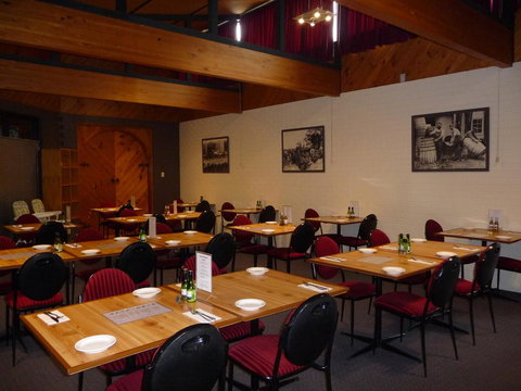 The Wine Vine Hotel - Accommodation Rockhampton 7