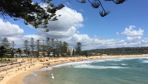 Stylish 3 Bedroom Beachview Apartment - Accommodation Rockhampton 16