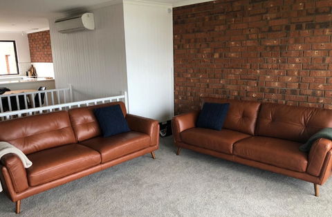 Southern Sands\' Beachfront Apartment - Accommodation Rockhampton 4