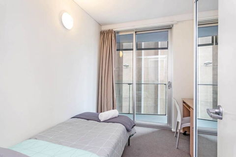 3 Bed North Terrace #42 - Accommodation Rockhampton 12